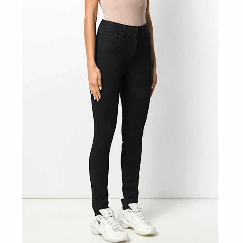 Levi’s High Rise Skinny Jeans - Picture 2 of 13